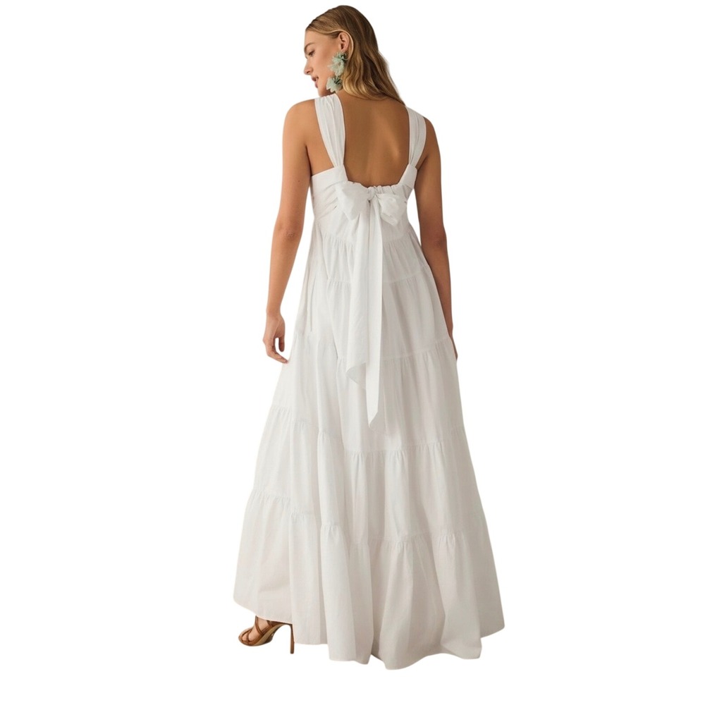 Forever That Girl White Tiered Halter Maxi Dress Size L MSRP $170